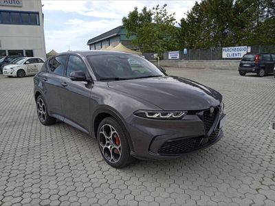 usata Alfa Romeo Crosswagon Tonale Tonale 1.3 280CV PHEV AT6Ti nuova a Viareggio