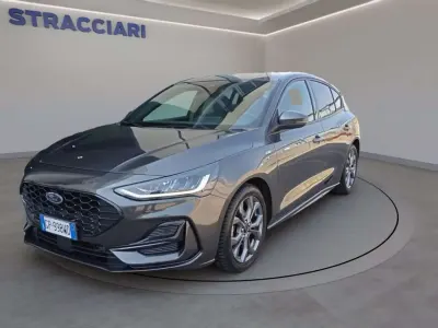 Usata Ford Focus ST-Line 125 CV (91 kW) 2024 Grigio metallizzato Berlina