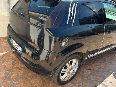 Usata Fiat Grande Punto 75 CV (55 kW) 2006 Nero Utilitaria