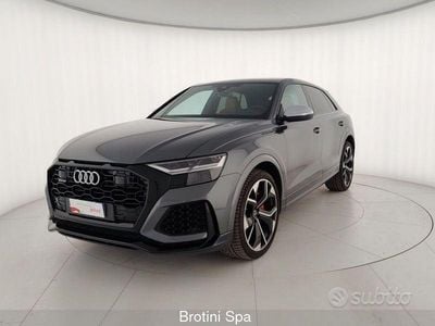 Usata Audi Q8 Ambiente 600 CV (441 kW) 2023 Grigio SUV