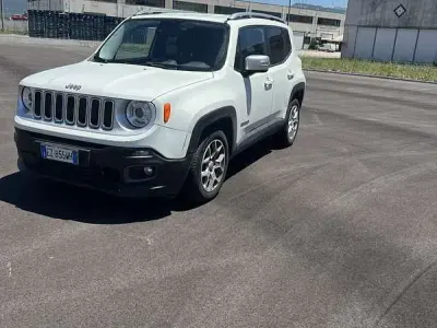 Usata Jeep Renegade Limited 120 CV (88 kW) 2015 SUV
