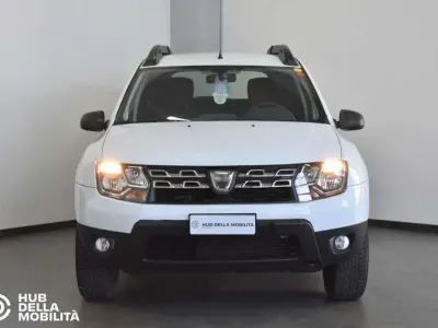 Usata Dacia Duster Ambiance 114 CV (83 kW) 2017 Bianco SUV