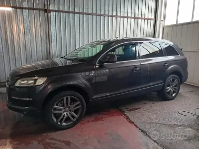 Usata Audi Q7 Advanced 233 CV (171 kW) 2008 Grigio SUV