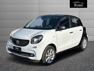 Bodypanels in white Usata 2019 Smart ForFour Utilitaria | 11.800 € (Buon prezzo)
