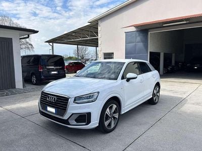 Usata Audi Q2 Design 116 CV (85 kW) 2016 Bianco SUV