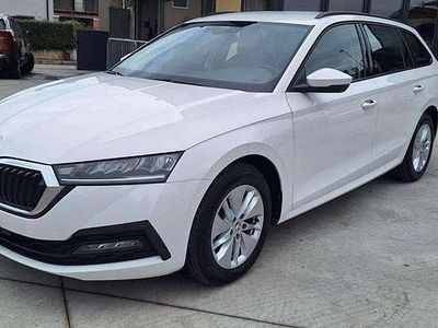Brugt Skoda Octavia Executive 150 HK (110 kW) 2023 Hvid Stationcar