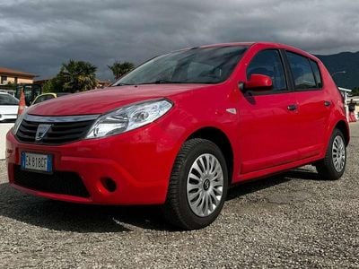 Brugt Dacia Sandero 75 HK (55 kW) 2010 Rød Sedan