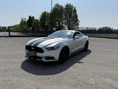Usata Ford Mustang 245 CV (180 kW) 2017 Grigio Coupé