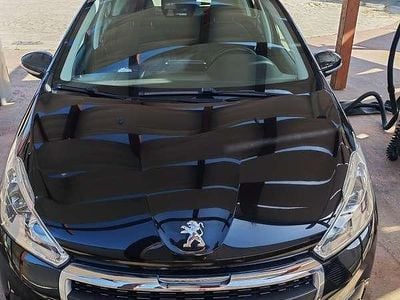Usata Peugeot 208 Allure 110 CV (80 kW) 2019 Nero Utilitaria