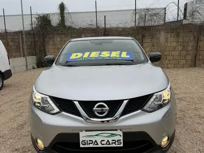 Używany Nissan Qashqai Tekna 110 KM (80 kW) 2015 Szary SUV