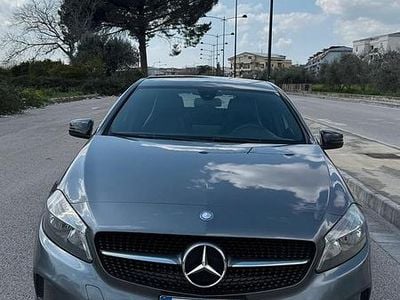 Usata Mercedes A160 90 CV (66 kW) 2016 Grigio Berlina