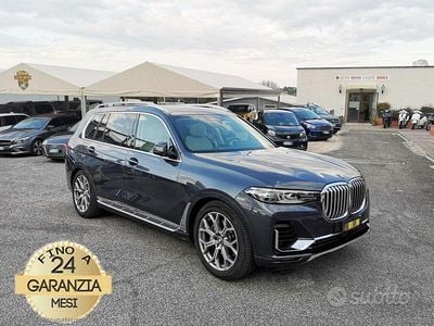 Usata BMW X7 340 CV (250 kW) 2021 Grigio SUV