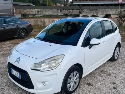 Usata Citroën C3 68 CV (50 kW) 2010 Bianco Utilitaria