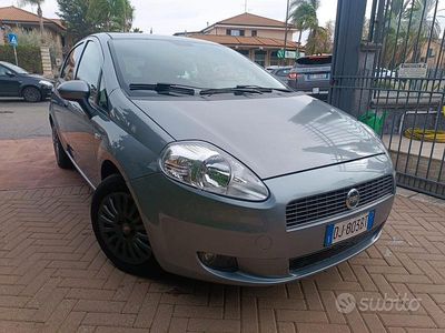 Usata Fiat Grande Punto 75 CV (55 kW) 2007 Utilitaria