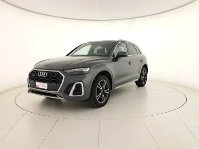 Usata Audi Q5 S-Line 2024 Grigio daytona perlato SUV
