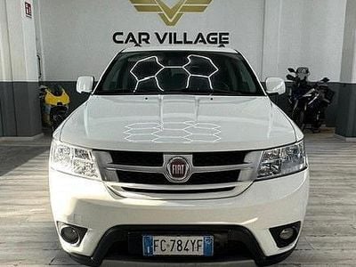 Usata Fiat Freemont Lounge 170 CV (125 kW) 2016 Bianco SUV