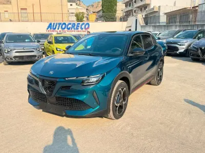 Usata Alfa Romeo GT Junior Edizione Speciale 136 CV (100 kW) 2025 Blu SUV