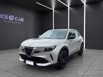 Usata Alfa Romeo GT Junior 136 CV (100 kW) 2025 Giallo SUV