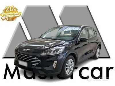 Usata Ford Kuga Titanium 120 CV (88 kW) 2021 Nero SUV