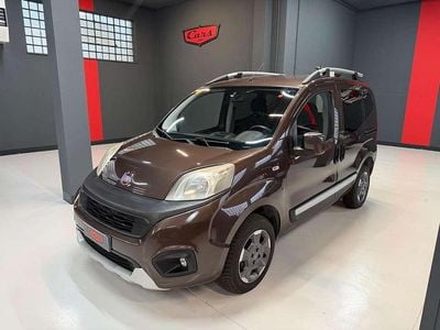 Usata Fiat Qubo Trekking 80 CV (58 kW) 2016 Marrone Monovolume