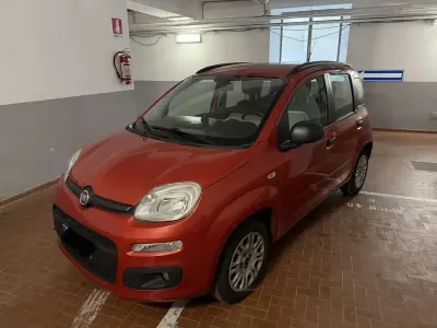 Usata Fiat Panda 69 CV (50 kW) 2014 Rosso Utilitaria