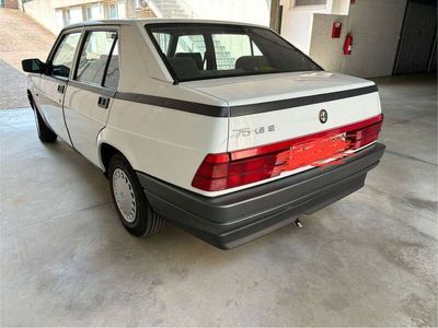 Alfa Romeo 75