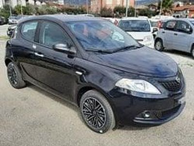 Usata Lancia Ypsilon S 69 CV (50 kW) 2024 Nero Utilitaria