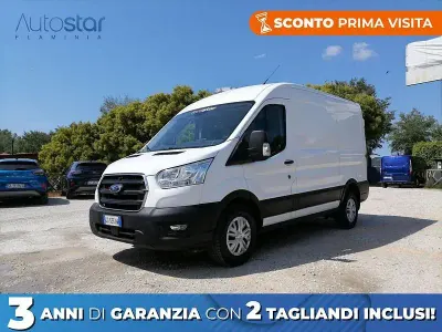 Usado Ford Transit Trend 131 CV (96 kW) 2021 Blanco Van