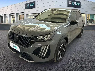 Usata Peugeot 2008 Allure 131 CV (96 kW) 2023 Grigio SUV