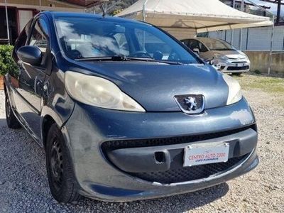 usata Peugeot 107 HDi 5p. Plaisir