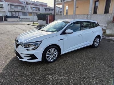Usata Renault Mégane GrandTour Business 116 CV (85 kW) 2021 Bianco Station wagon