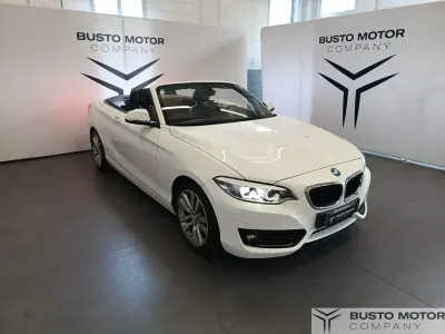 Usata BMW 218 M Sport 136 CV (100 kW) 2018 Bianco / metallizzato Cabrio