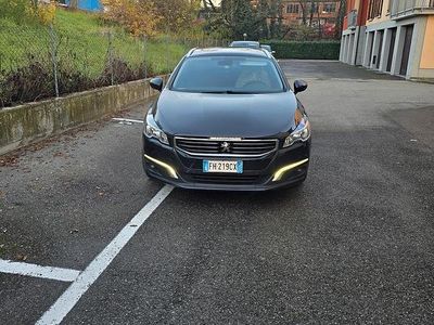 Usata Peugeot 508 SW 120 CV (88 kW) 2015 Nero Station wagon