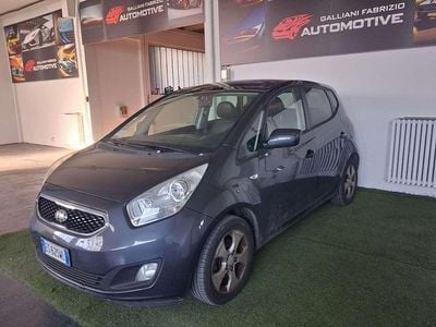 Grigio Usata 2013 Kia Venga Utilitaria | 2500 € (Ottimo prezzo)