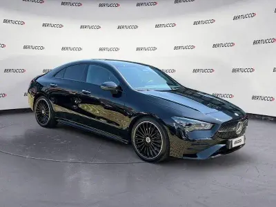 Usata Mercedes C200 AMG Line Premium 149 CV (109 kW) 2024 Nero Coupé