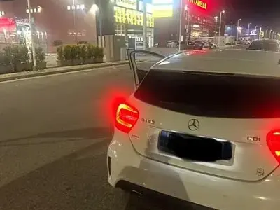 Usata Mercedes A180 109 CV (80 kW) 2013 Bianco Utilitaria