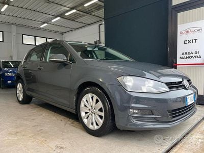 Grigio Usata 2014 VW Golf Sound Berlina | 7490 € (Buon prezzo)