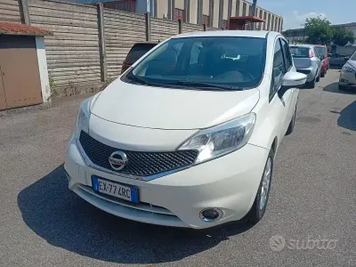 Usata Nissan Note S 80 CV (58 kW) 2014 Bianco Utilitaria