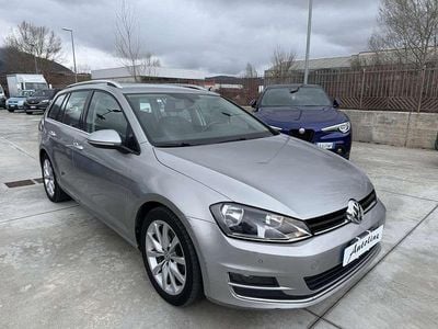Usata VW Golf VII Highline 105 CV (77 kW) 2014 Grigio Station wagon