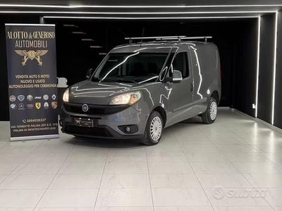 Usata Fiat Doblò Lounge 104 CV (76 kW) 2018 Grigio Monovolume