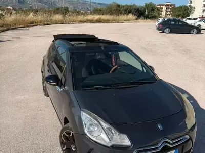 Usata Citroën DS3 Cabriolet 82 CV (60 kW) 2013 Nero Cabrio