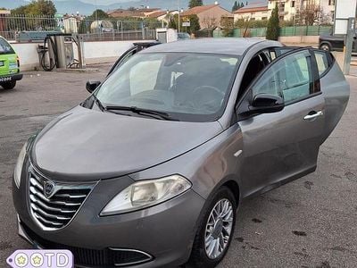 Usata Lancia Ypsilon 2011 Utilitaria