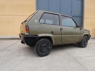 Usata Fiat Panda 4x4 Trekking 54 CV (39 kW) 1994 Verde Utilitaria