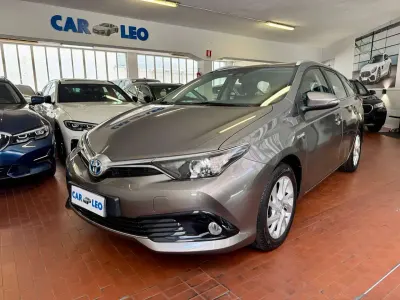 Usata Toyota Auris Touring Sports Business Edition 99 CV (72 kW) 2018 Grigio Station wagon