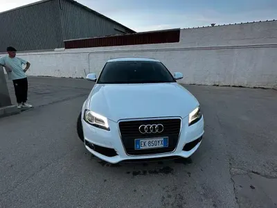 Usata Audi A3 Sportback S-Line 140 CV (102 kW) 2011 Bianco Utilitaria