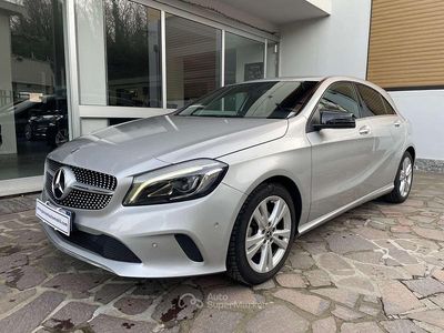 Usata Mercedes A180 109 CV (80 kW) 2018 Argento Berlina