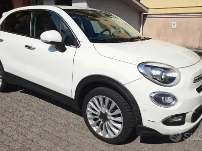 Usata Fiat 500X Lounge 120 CV (88 kW) 2015 Bianco SUV