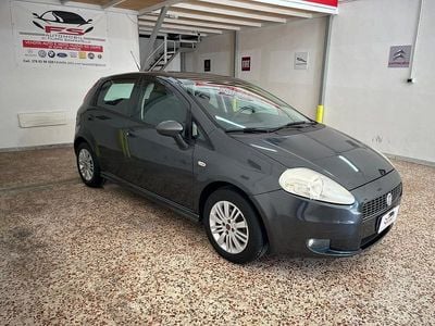 Usata Fiat Grande Punto 75 CV (55 kW) 2008 Utilitaria