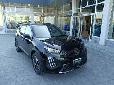 Nuova Peugeot 2008 Allure+ 101 CV (74 kW) 2025 Nero perla SUV