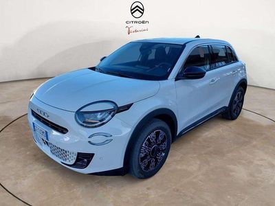 Käytetty Fiat 600 Pop 145 HP (106 kW) 2025 Valkoinen Katumaasturi
